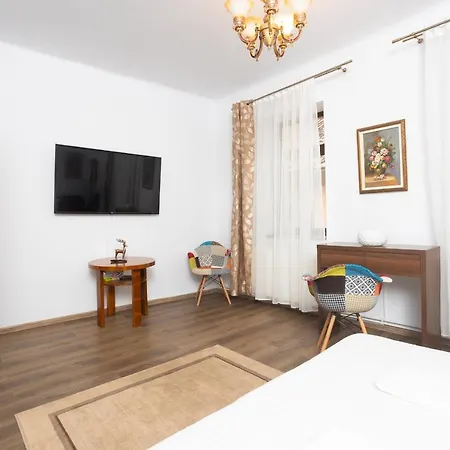 Wagner Apartment-2